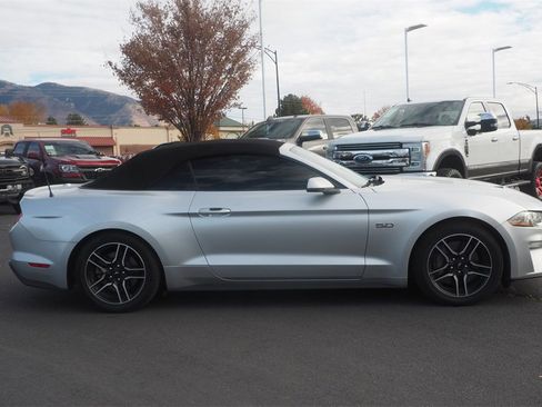 Used 2019 Ford Mustang GT Premium image 4