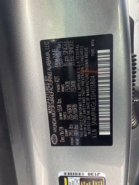 Used 2025 Hyundai Santa Fe SE FWD image 12