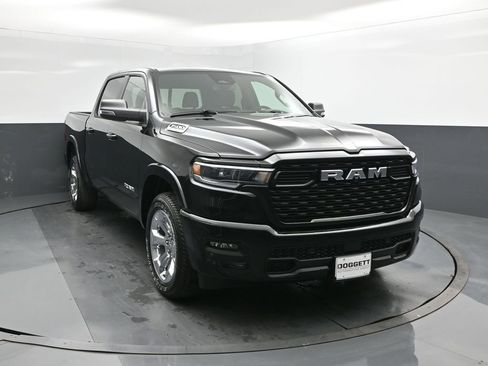 New 2026 RAM 1500 2WD Crew Cab image 22
