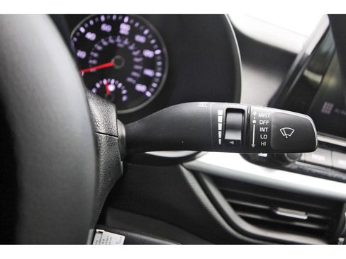 Used 2024 Kia Forte LXS image 21