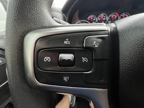 Used 2022 Chevrolet Silverado 1500 Custom w/ Safety Confidence Package AWD/4WD image 27