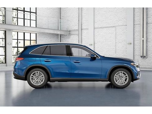 New 2026 Mercedes-Benz GLC 300 4MATIC image 16
