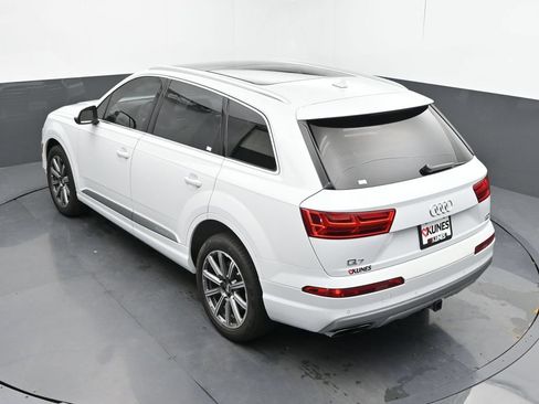 Used 2018 Audi Q7 3.0T Prestige AWD/4WD image 32