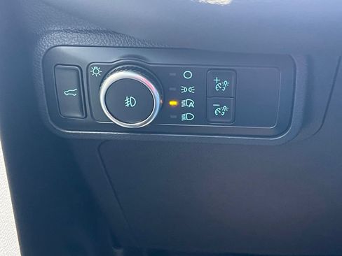 Used 2026 Ford Explorer Tremor w/ Tremor Convenience Package AWD/4WD image 32