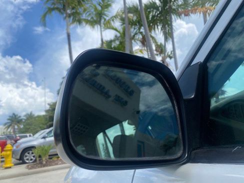 Used 2001 Suzuki Vitara JLS image 29