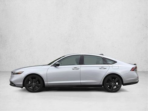 Used 2023 Honda Accord Sport image 8