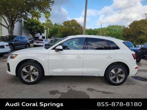 Certified 2023 Audi Q5 2.0T Premium w/ Convenience Package AWD/4WD image 11