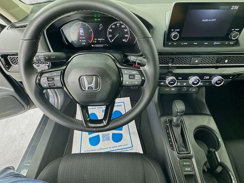 Used 2023 Honda Civic EX image 14