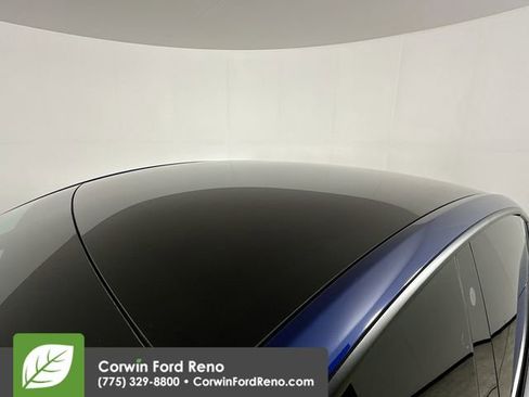 Used 2021 Tesla Model Y Long Range AWD/4WD image 21