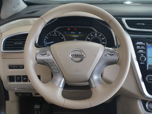Used 2017 Nissan Murano SL FWD image 12