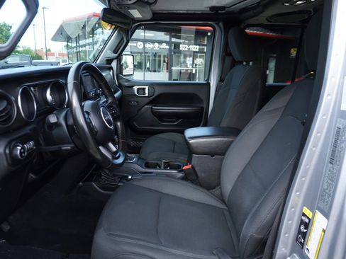 Used 2020 Jeep Gladiator Sport w/ Quick Order Package 24S image 22