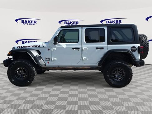 Used 2022 Jeep Wrangler Unlimited Rubicon w/ Xtreme Recon 35" Tire Package AWD/4WD image 6