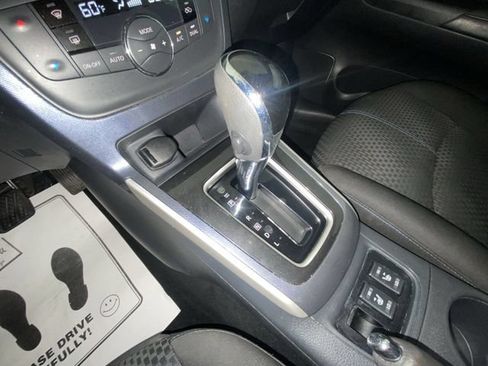 Used 2019 Nissan Sentra SR FWD image 19