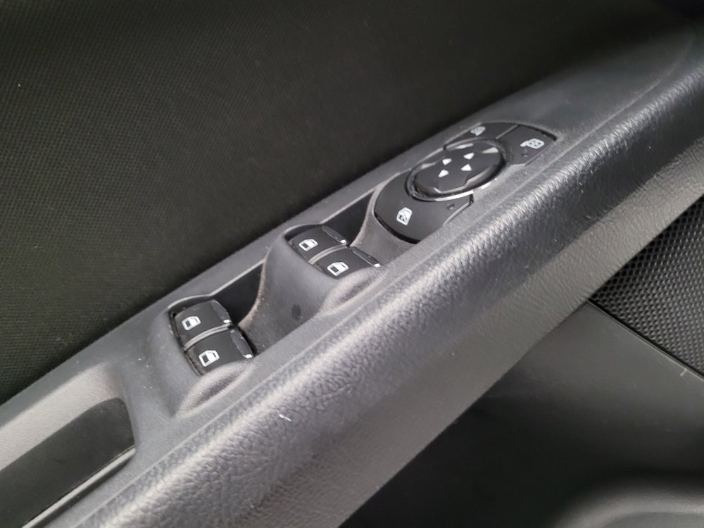 Used 2018 Ford Fusion SE w/ Fusion SE Technology Package FWD image 27