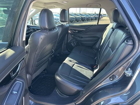 Used 2025 Subaru Outback Limited w/ Popular Package #2 image 18