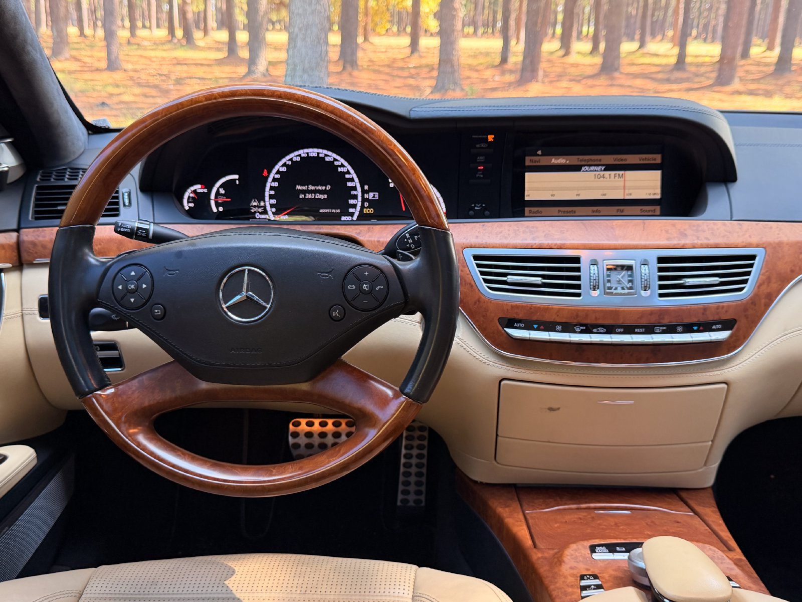 Used 2013 Mercedes-Benz S 63 AMG image 3
