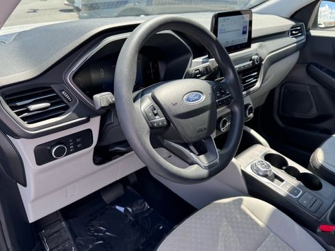 Certified 2025 Ford Escape Active AWD/4WD image 25