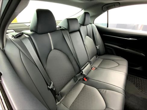 Used 2023 Toyota Camry XSE w/ Cold Weather Package image 19
