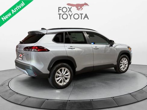 New 2026 Toyota Corolla Cross LE FWD image 5