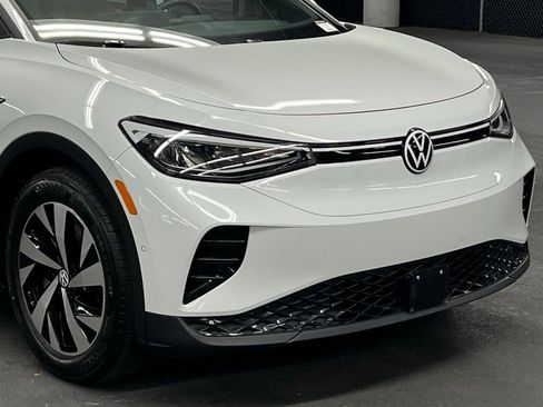 Certified 2023 Volkswagen ID.4 Pro image 39