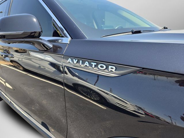 Used 2022 Lincoln Aviator Reserve w/ Elements Package Plus AWD/4WD image 43