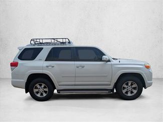 Used 2011 Toyota 4Runner SR5 AWD/4WD video 4