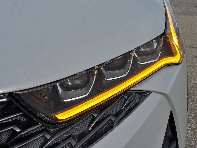 Used 2022 Kia K5 GT-Line w/ GT-Line FWD Premium Package image 9
