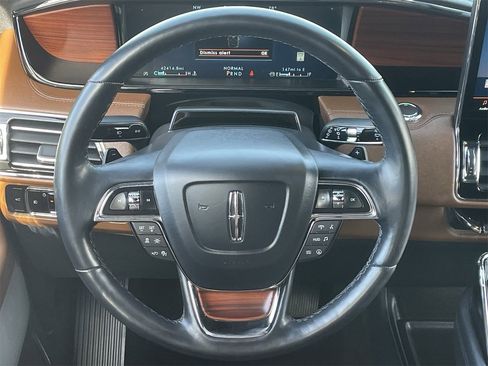 Certified 2023 Lincoln Navigator Reserve image 19