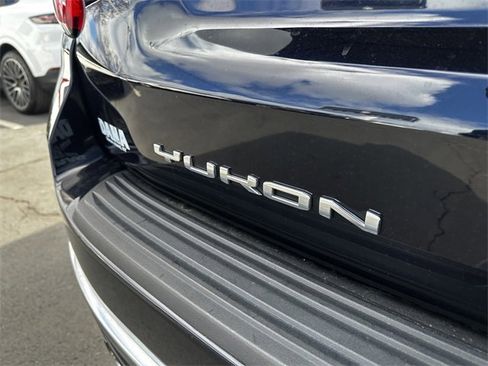 Used 2023 GMC Yukon Denali image 49