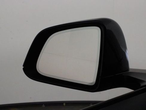 Used 2024 Tesla Model Y Long Range image 43