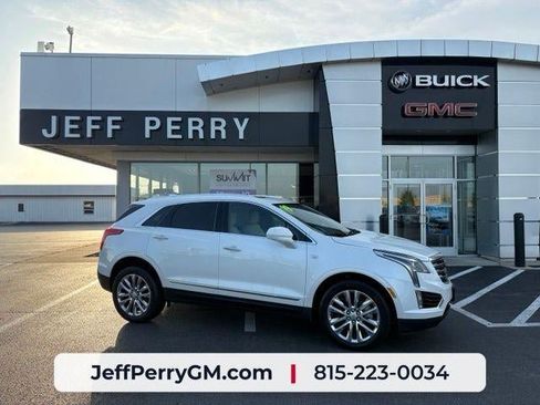 Used 2019 Cadillac XT5 Luxury AWD/4WD image 1