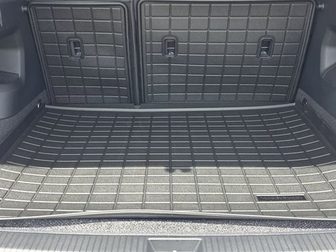 New 2026 Volkswagen Tiguan S FWD image 26