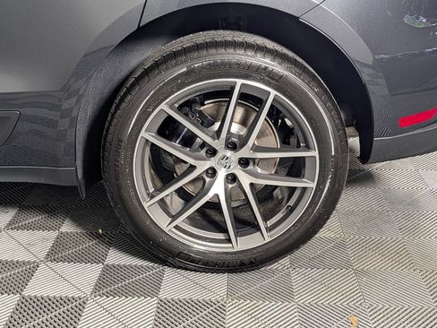 New 2026 Porsche Macan AWD/4WD image 12