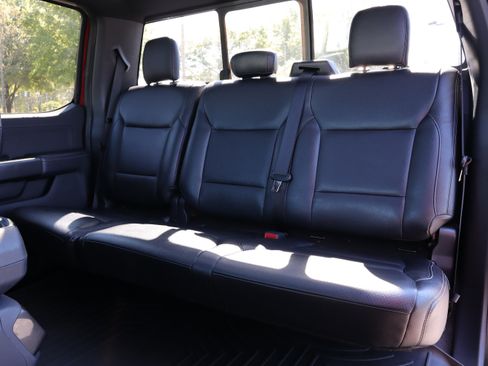 Used 2021 Ford F150 XLT w/ Equipment Group 302A High image 10