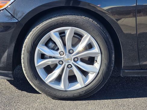 Used 2025 Chevrolet Malibu LT image 10