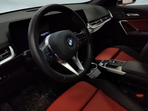 Certified 2025 BMW X1 xDrive28i w/ Convenience Package image 4