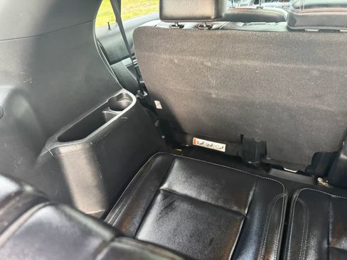 Used 2017 Ford Explorer Limited AWD/4WD image 29
