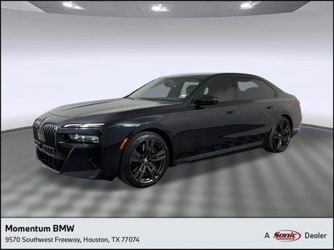 Used 2024 BMW i7 eDrive50 w/ M Sport Package RWD image 1