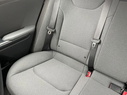 Used 2025 Kia K4 LXS image 39