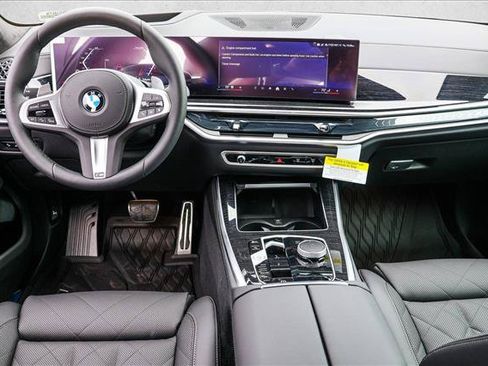 Used 2026 BMW X5 xDrive40i w/ M Sport Package AWD/4WD image 20