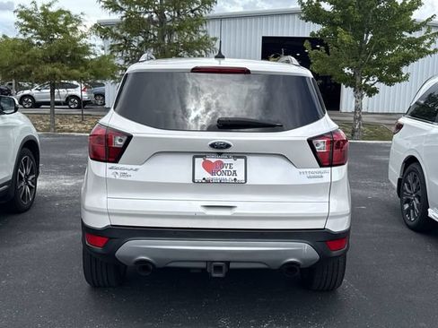 Used 2019 Ford Escape Titanium w/ U0J03 - Titanium Tow Package FWD image 8