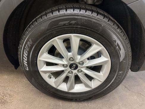 Used 2019 Kia Sorento AWD image 31