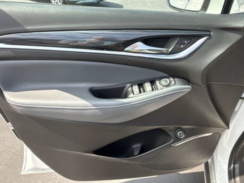 Certified 2021 Buick Enclave Preferred FWD image 21