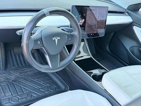 Used 2020 Tesla Model 3 RWD image 21