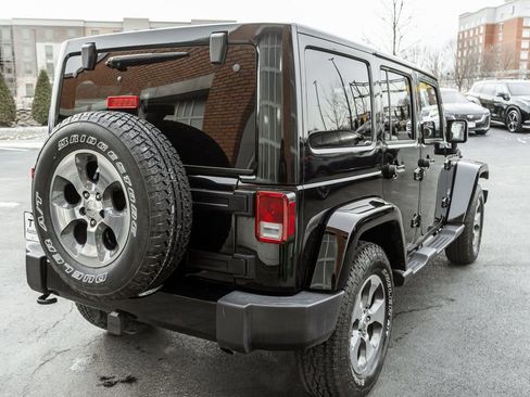 Used 2018 Jeep Wrangler Unlimited Sahara image 33