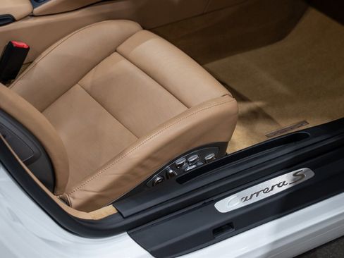 Used 2013 Porsche 911 Carrera S RWD image 33