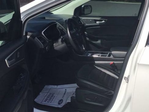 Certified 2021 Ford Edge SEL w/ Convenience Package image 17