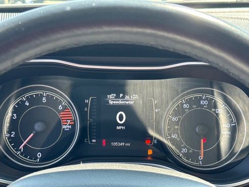 Used 2019 Jeep Cherokee Latitude Plus w/ Cold Weather Group image 22