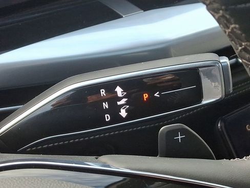 New 2026 Cadillac Escalade ESV Sport image 7