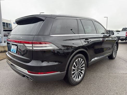 Used 2022 Lincoln Aviator Reserve w/ Equipment Group 201A image 5